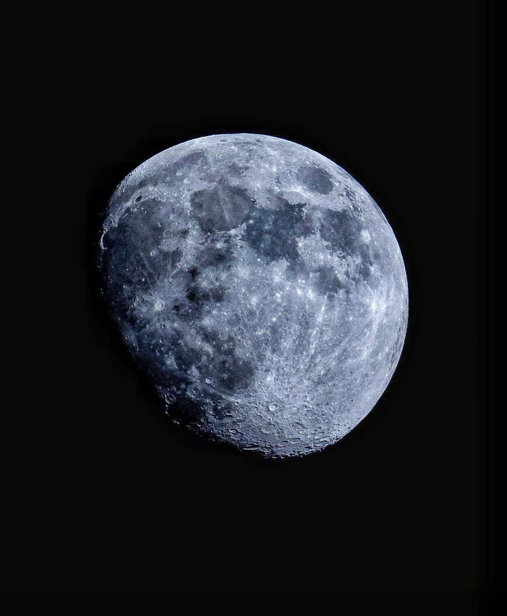 peter byrne (@peter_j_byrne) on Twitter photo Tonights 88% Waxing Gibbous moon shot on the Sony Alpha A9iii on a 400f2.8 with a 2 x tele converter. Shutter 1/2500 f5.6 400 ASA. <a href="/SonyAlpha/">Sony | Alpha</a> Tonights 88% Waxing Gibbous moon shot on the Sony Alpha A9iii on a 400f2.8 with a 2 x tele converter. Shutter 1/2500 f5.6 400 ASA. <a href="/SonyAlpha/">Sony | Alpha</a>