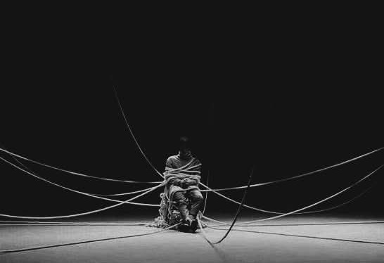 غم ہمدردی کا باغ ہو سکتا ہے۔ اگر آپ اپنے دل کو ہر چیز میں کھلا رکھتے ہیں، تو آپ کا درد آپ کی زندگی کی محبت اور حکمت کی تلاش میں آپ کا سب سے بڑا اتحادی بن سکتا ہے۔
#درویش✓