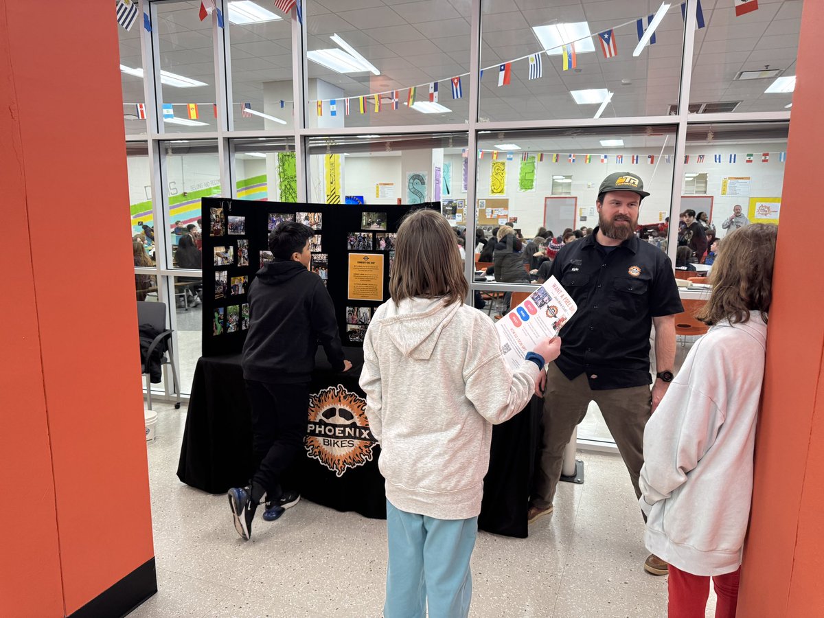 DHMS_Activities's tweet image. Mr. Kyle from Phoenix Bikes, came to visit us to tell us about an exciting new club that we will have here at Dorothy Hamm. 
Parent/guardian will need to register student by Wednesday, January 15th. 
                                 (tinyurl.com/Phoenix-Bikes-…)