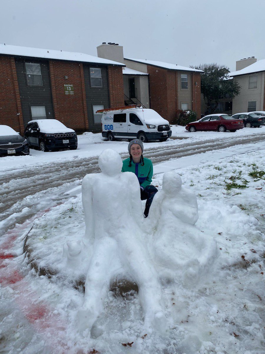 plotboy's tweet image. Hey @wfaa check out these snow people  &amp;amp; cat from Denton. Please pass on to Delkus @wfaaweather 

Artists: Kylee Seals &amp;amp; Nathan Nolan