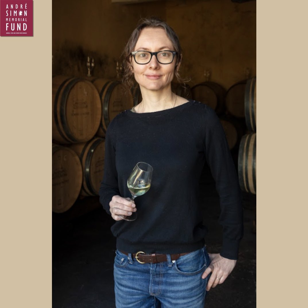 Renowned sommelier Pascaline Lepeltier challenges us to rethink wine in her book One Thousand Vines. Challenging preconceived ideas about the vine and its wine, she connects readers to the people, terroirs &amp; vineyards behind every bottle. 🍇

<a href="/Octopus_Books/">Octopus Publishing</a> 
#andresimonawards