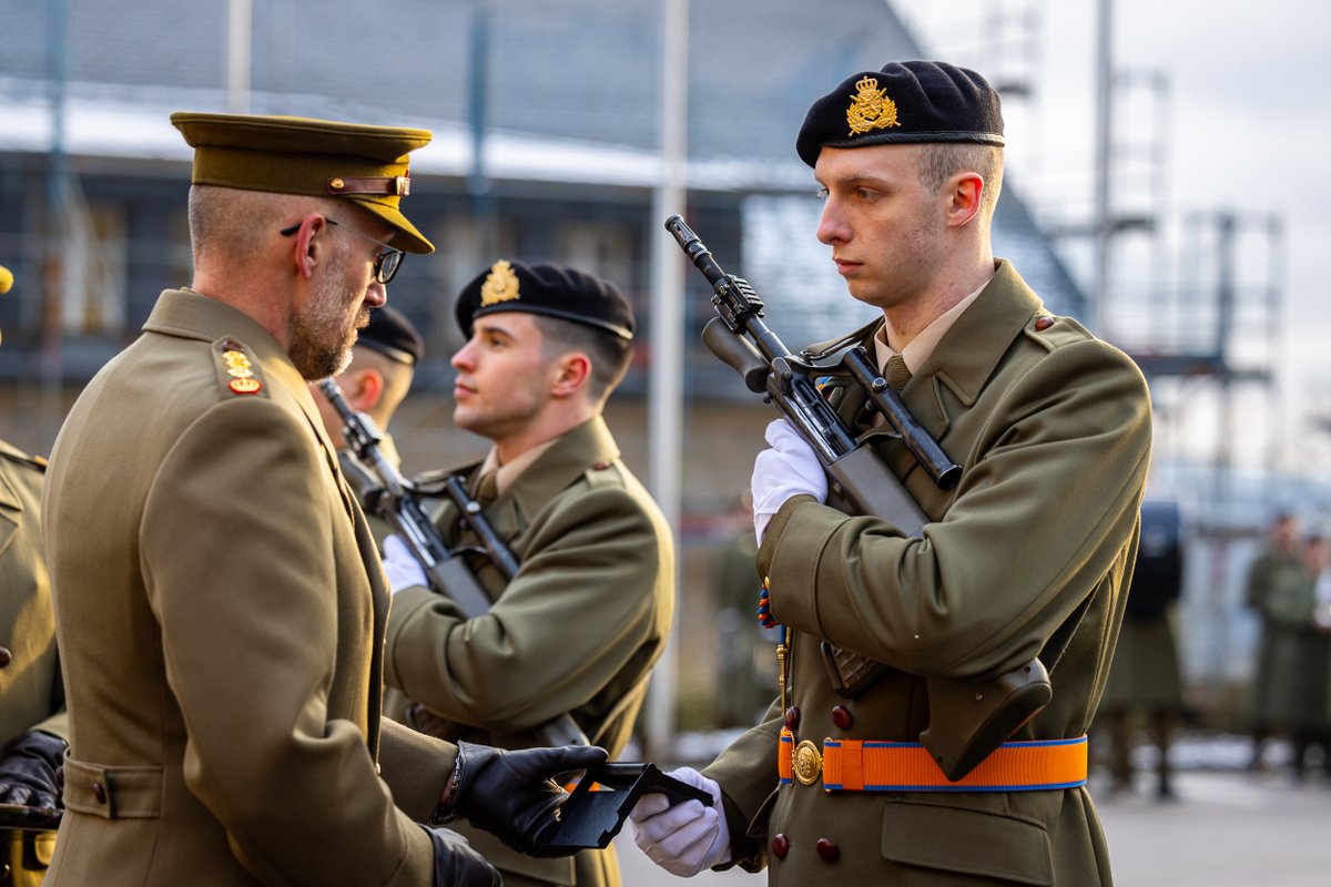 Lors de la promesse solennelle de la 204e session, qui s'est tenue aujourd'hui au Centre militaire, 40 recrues ont prêté serment en présence de <a href="/Yuriko_Backes/">Yuriko Backes</a>. 

Félicitations au nouveaux membres de l'Armée luxembourgeoise!