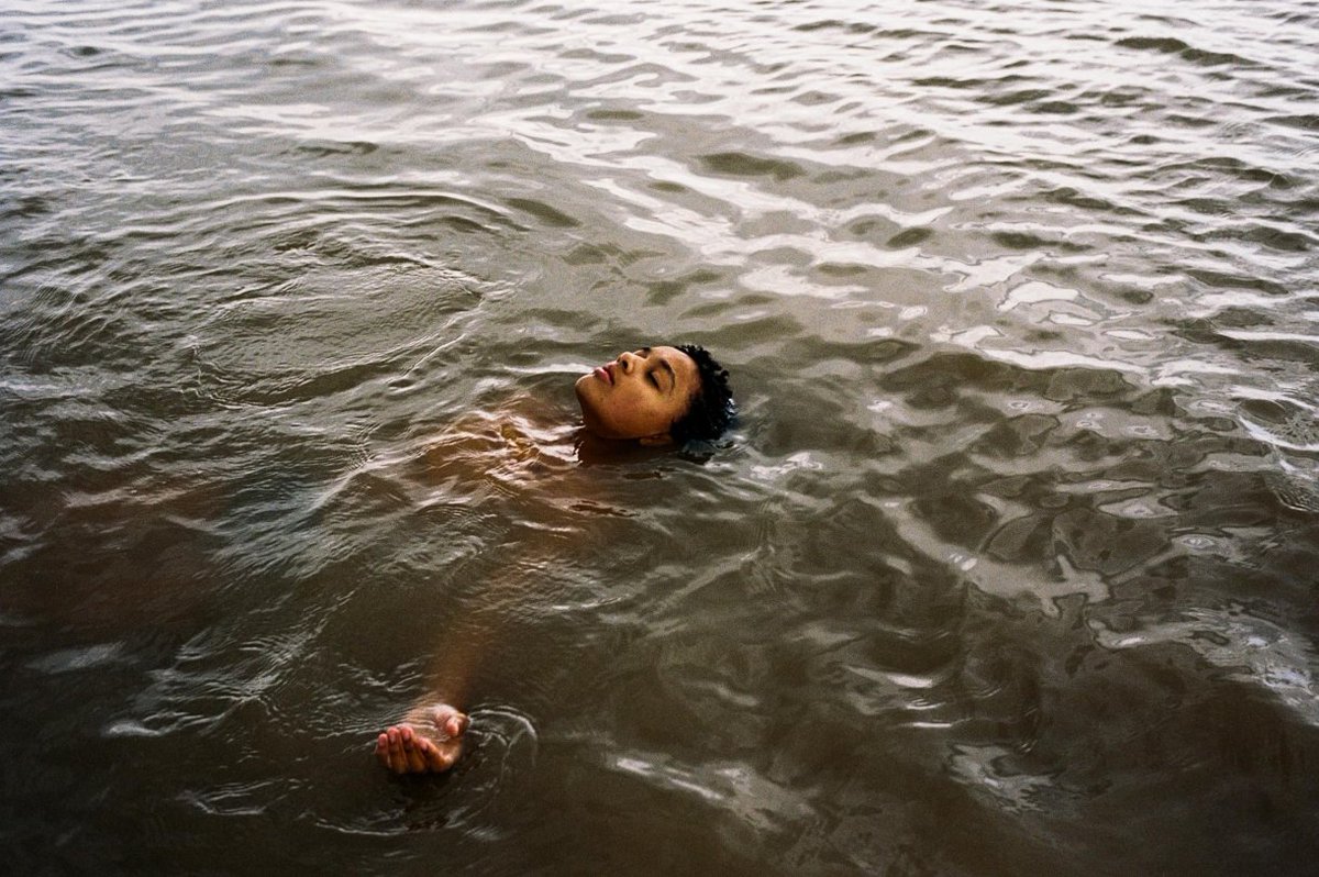 "Kuş" (Bird) filminin eleştirisi haberturk.com/ozel-icerikler…