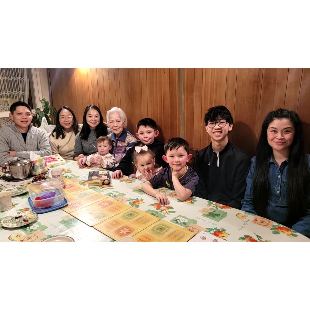Juki_W's tweet image. New Year&apos;s Day 2025 at nanny Wing&apos;s 💕

Julaayy.blogspot.com/2025/01/new-ye…

#blog #blogger #fblog #fblogger #liverpool #liverpoolblog #liverpoolblogger #happynewyear #newyear #2025 #newyear2025 #family #cousins #dinner #chinesefood #food