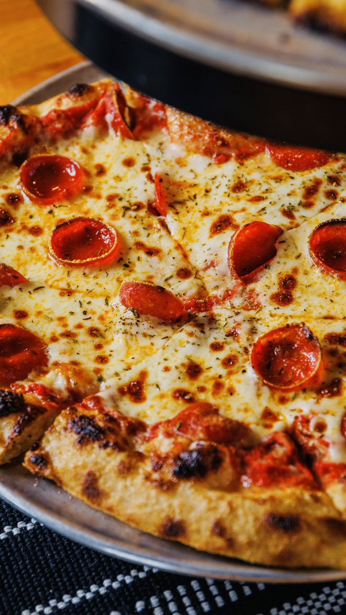 FrontyardBrew's tweet image. During the UT Ohio State Game - Buy One Pizza Get One Free.