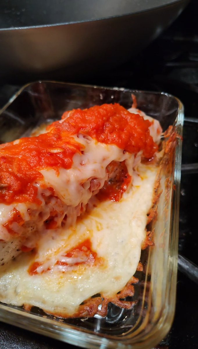 Autotrix24's tweet image. Last night's dinner at home.
My Halibut Parmesan Style, Rao's Arrabbiatta sauce, Italian cheeses.
Cavatappi Pasta with Pesto, Sun-dried tomatoes and toasted pine nuts.
Spinach with Mushrooms and Garlic.
#ChefSteve 👩🏻‍🍳💜✌🏻
Music and Food is Life!🤙🏻
open.spotify.com/track/6ovP55GG…