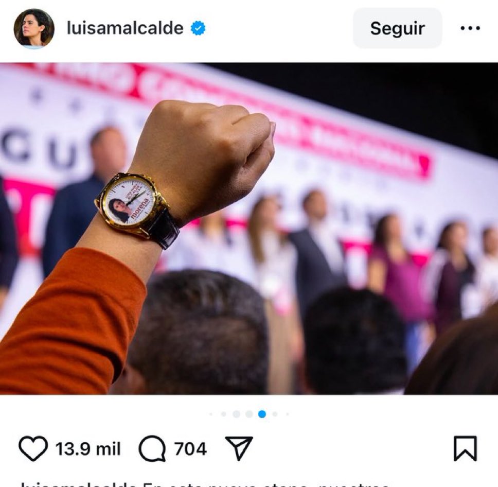 Gloria Alfa y Omega (@glodejo07) on Twitter photo Buenos días <a href="/LuisaAlcalde/">Luisa Alcalde</a> ¿es este tu Instagram?
Es que ayer saliste a negar lo de los relojes e incluso dijiste que “era falso” todo y desconocías de su existencia pero en tu Instagram personal hace semanas subiste uno de esos relojes “que según no existen”.
Ten un bello fin de Buenos días <a href="/LuisaAlcalde/">Luisa Alcalde</a> ¿es este tu Instagram?
Es que ayer saliste a negar lo de los relojes e incluso dijiste que “era falso” todo y desconocías de su existencia pero en tu Instagram personal hace semanas subiste uno de esos relojes “que según no existen”.
Ten un bello fin de