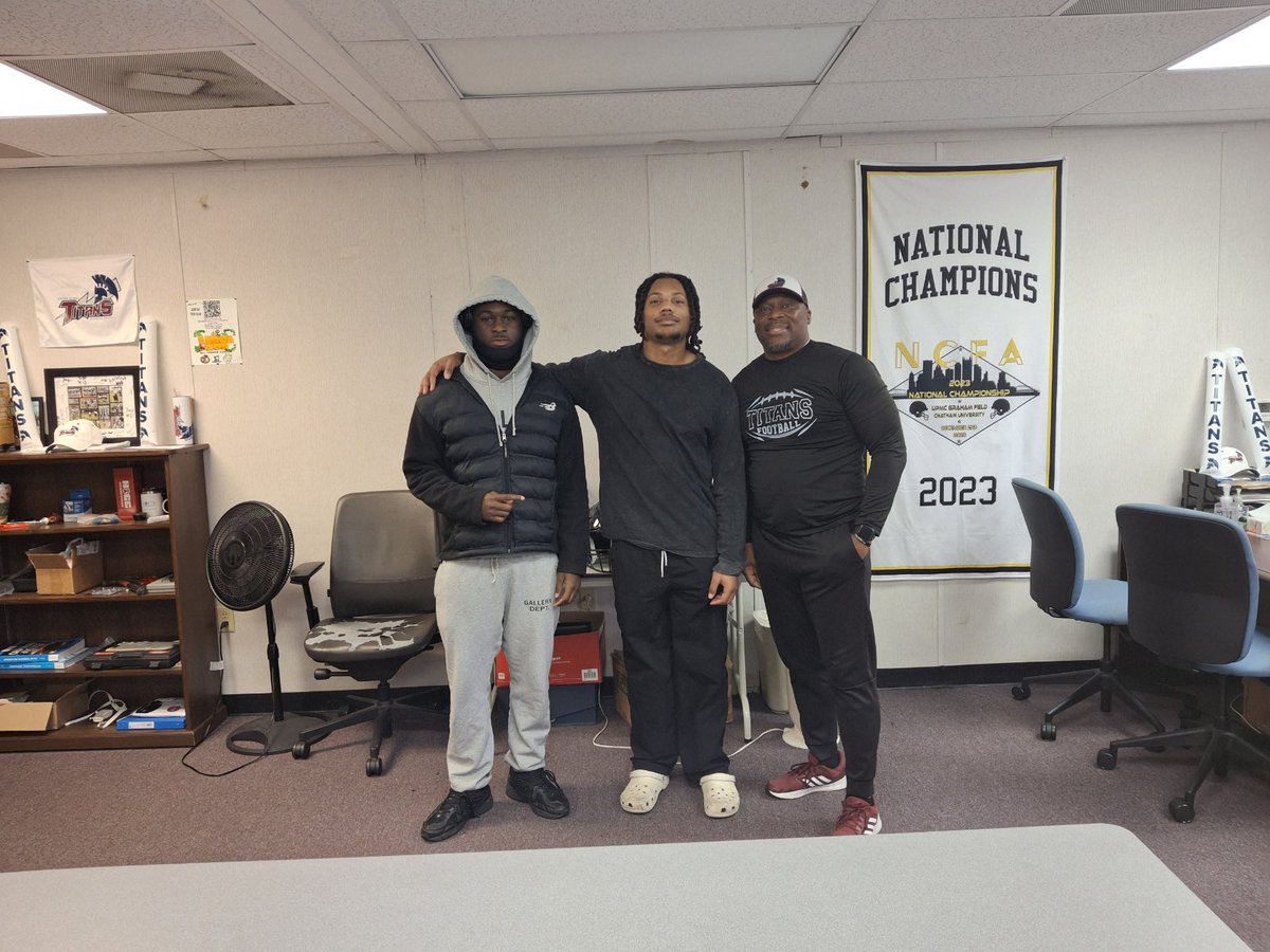 Rodney Grant lll (@rodney24k) on Twitter photo Had a great visit at <a href="/CGTC/">Central Georgia Tech</a> football today. <a href="/BokeyFootball/">Bokey Football</a> <a href="/CoachHoun/">Karl Calhoun Jr.</a> <a href="/DEvans345/">Coach Darry Evans</a> <a href="/RoryThomas30/">Rory Thomas</a> Had a great visit at <a href="/CGTC/">Central Georgia Tech</a> football today. <a href="/BokeyFootball/">Bokey Football</a> <a href="/CoachHoun/">Karl Calhoun Jr.</a> <a href="/DEvans345/">Coach Darry Evans</a> <a href="/RoryThomas30/">Rory Thomas</a>