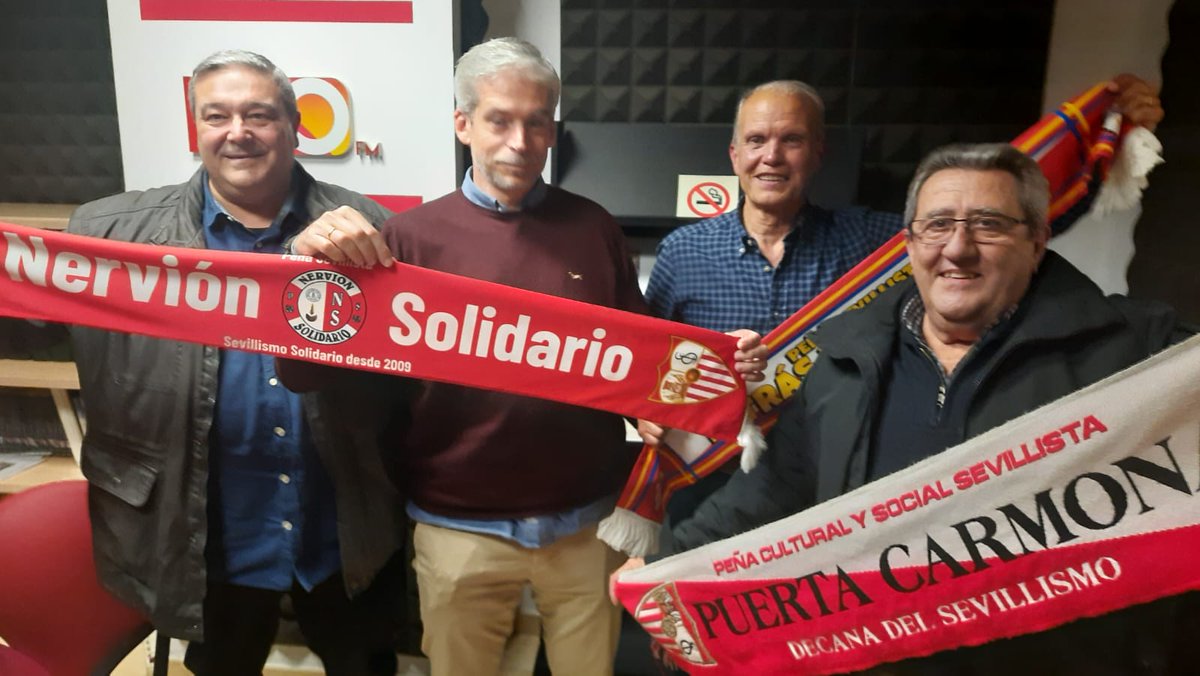 FAMILIA ROJIBLANCA PEÑAS
Patrocina <a href="/BarTribuna/">bar tribuna sevilla</a> 
Tertulia Sevillista con <a href="/FcoJoseCarrasco/">Francis</a> y las Peñas
<a href="/PSPuertaCarmona/">Peña Sevillista Puerta Carmona</a>  <a href="/psnervsolidario/">PS Nervion Solidario</a>  #psdetrasdegolnorte 
<a href="/PSCabra/">PS Egabrense</a>

Colabora <a href="/fpsevillistas/">F. Peñas Sevillistas</a>

Puede escuchar el programa en este enlace go.ivoox.com/rf/137653713