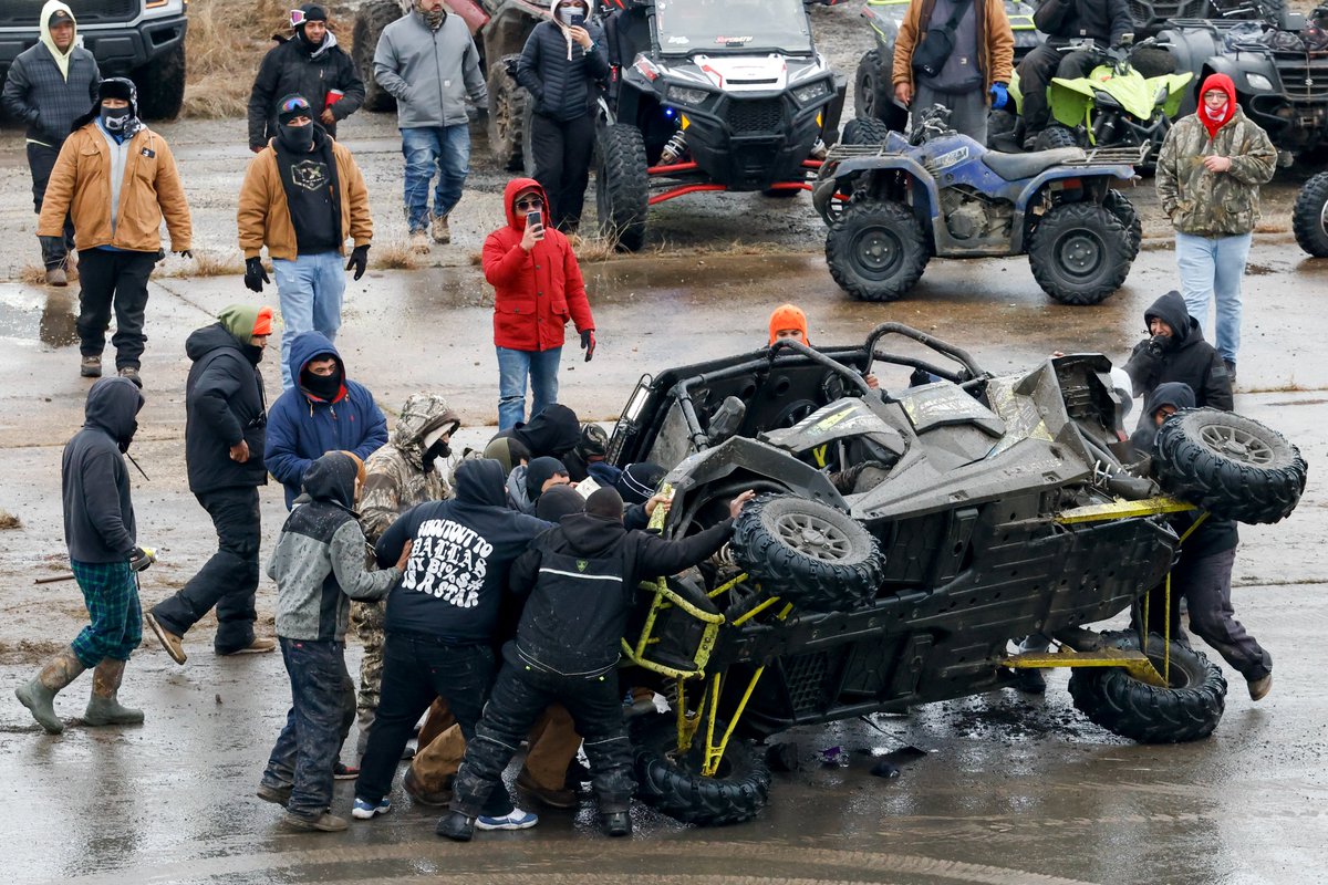 Elias Valverde (@elias_valverde) on Twitter photo Dozens of people took advantage of the closures and winter weather Friday afternoon to do donuts for spectators in the bitter cold with their ATVs and other off-road vehicles near downtown Dallas.
Also my first writing byline for <a href="/dallasnews/">Dallas Morning News</a> š„³ dallasnews.com/news/weather/2⦠Dozens of people took advantage of the closures and winter weather Friday afternoon to do donuts for spectators in the bitter cold with their ATVs and other off-road vehicles near downtown Dallas.
Also my first writing byline for <a href="/dallasnews/">Dallas Morning News</a> š„³ dallasnews.com/news/weather/2ā¦