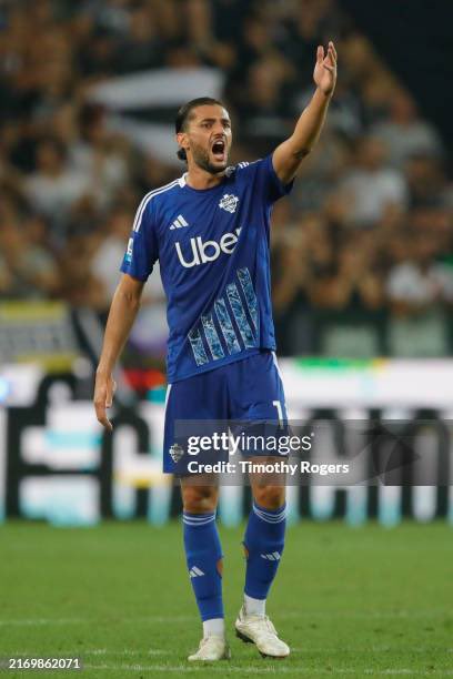 01fmz's tweet image. Fellow #Comoroos, how brilliant was this man tonight? Let’s show our support for Jared #Leto!

#ComeOnYouComos