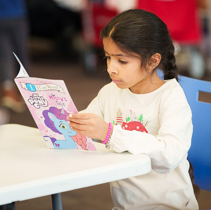 Children's Winter Programs - spaces are still available!
Join us for KinderPrep, Chapter Chats, Book Buzz and Animation Studio. Spend your winter with us!
Learn more and register today: shorturl.at/kZK3n
#HHPL #HaltonHills