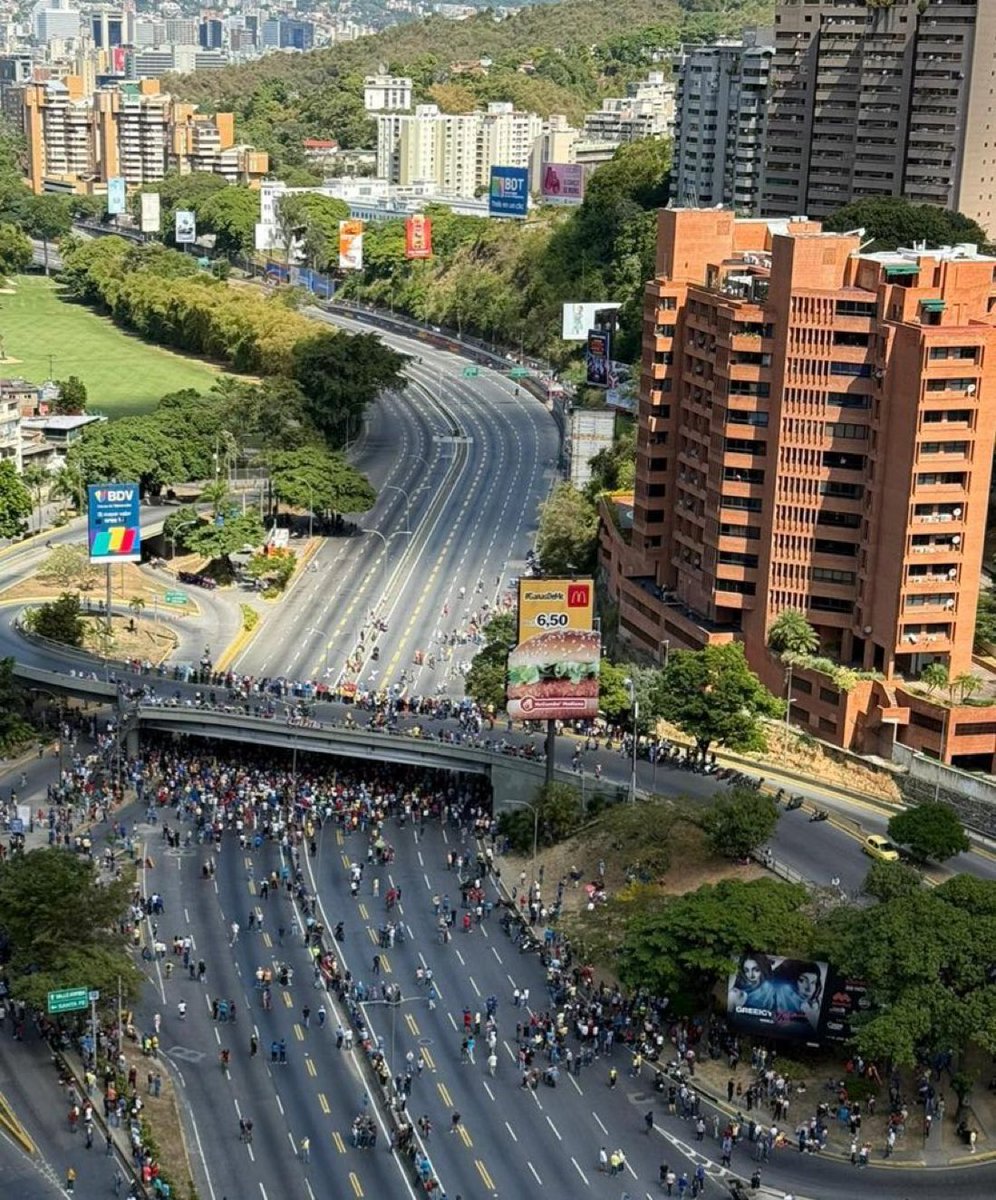 Así se ven 8 millones de personas según Maria Corina Machado: