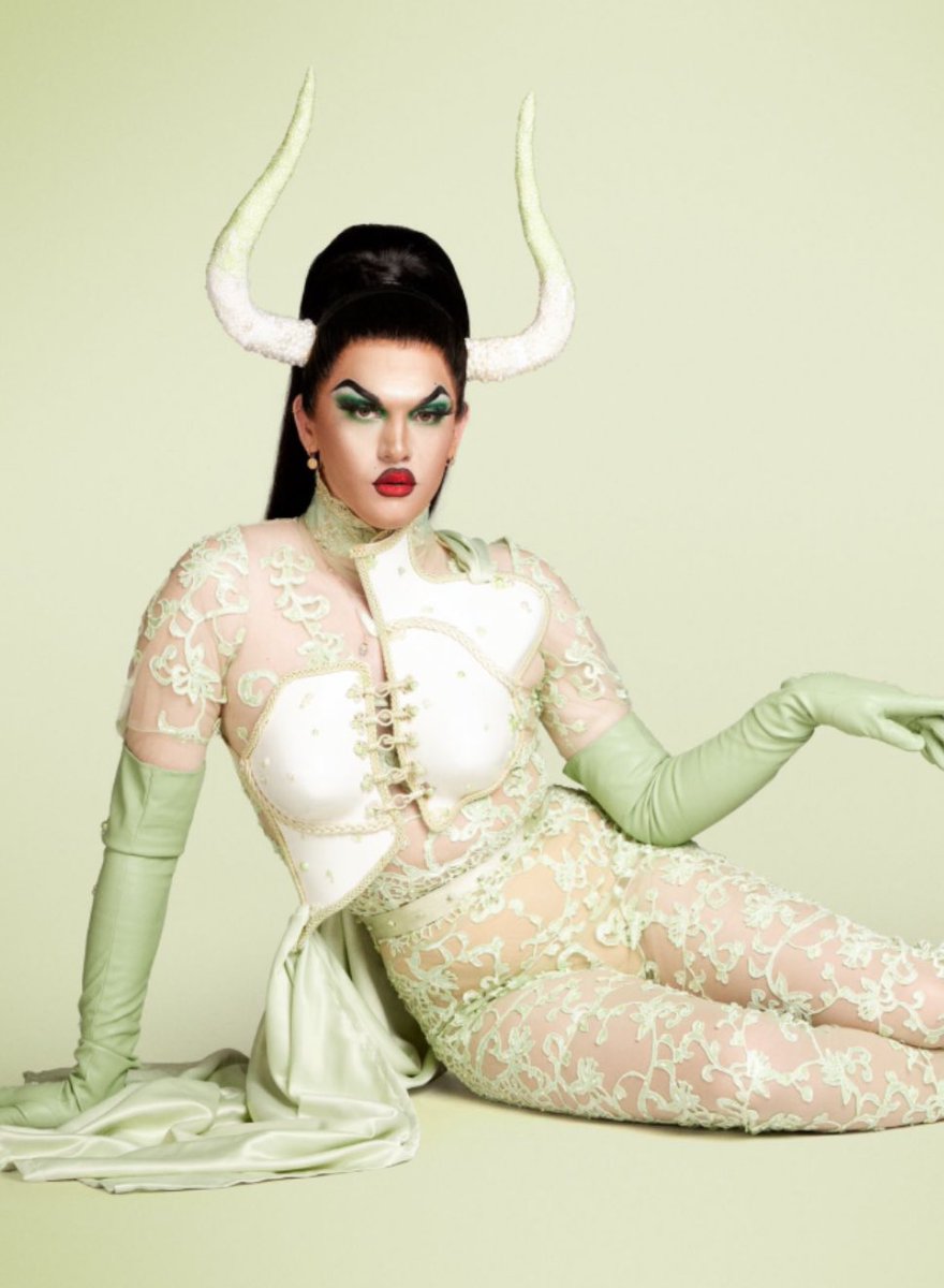 rafflezia777's tweet photo. Drag Race France contestant La Kahena is being accused and is currently facing legal actions for the non-payment of 8 outfits created by Just Pipa. https://t.co/Y1MfKhzvUo