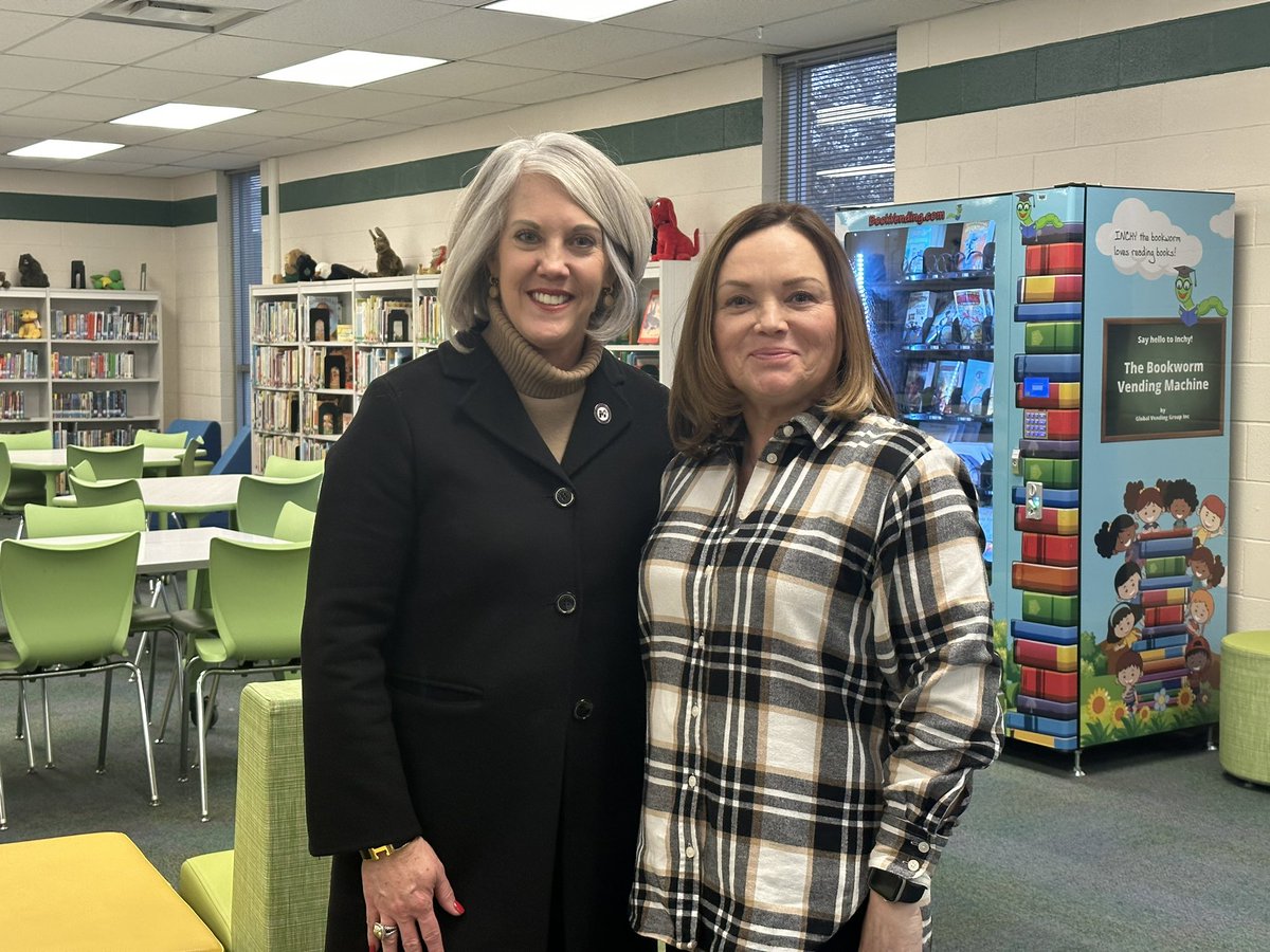 Midland_ISD's tweet image. Listen &amp;amp; Learn meetings continued at Ben Milam International Academy yesterday to share District updates, our strategic plan, and campus bond projects. Thank you for your feedback and hard work! #MadeinMISD #EngageAndAct
