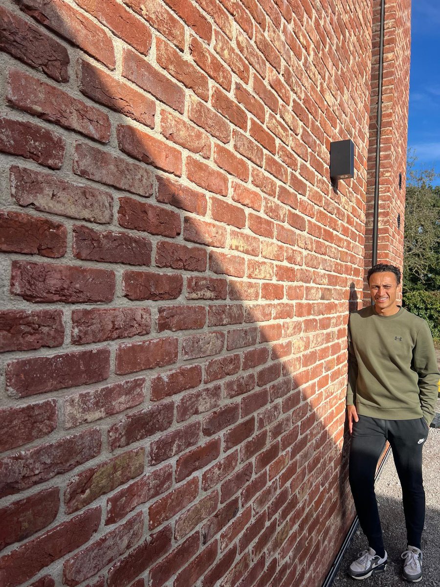 Chris Bisson tweet media