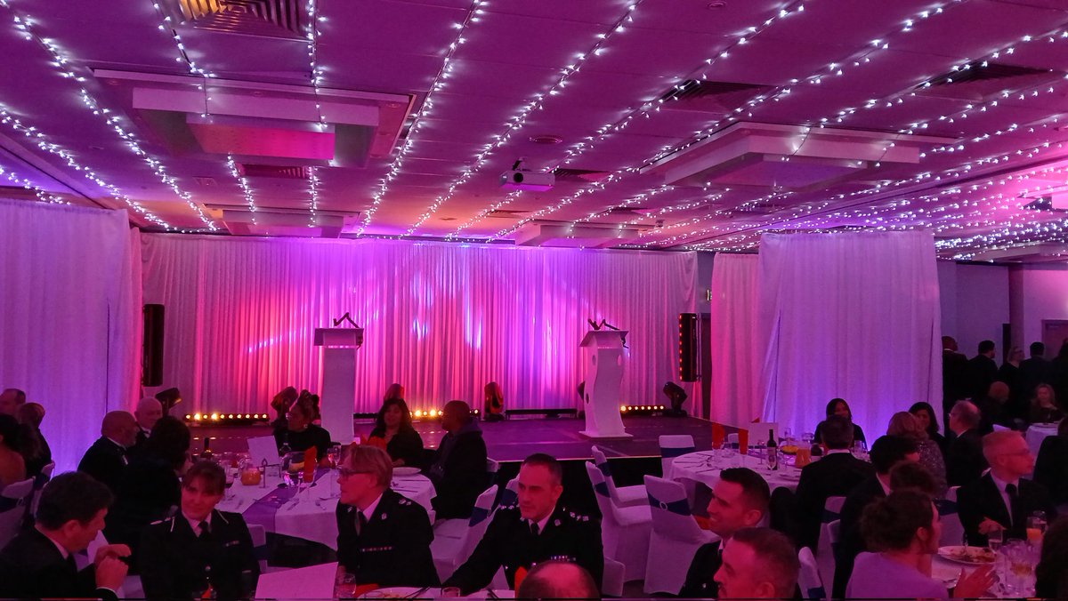 pythag_mjw's tweet image. The slightly less exciting side of lighting - awards and conferences. It still has artistic aspects though and helps fund more toys...