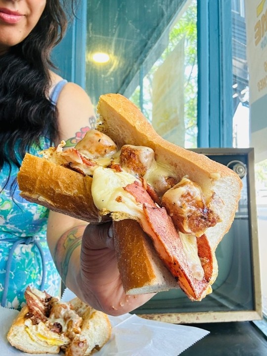 Lucky's Last Chance tweet media