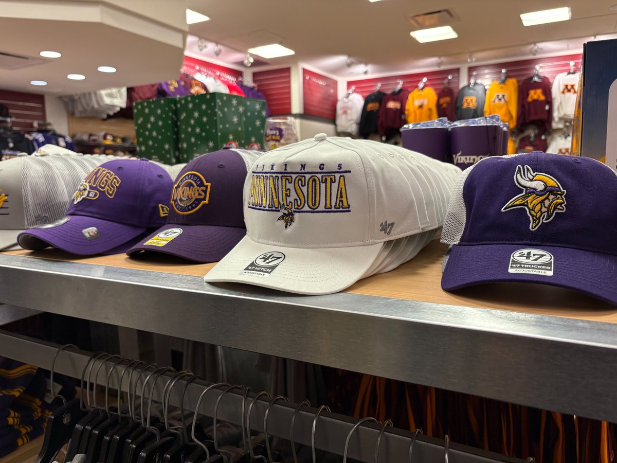 Goldy's Locker Room tweet media