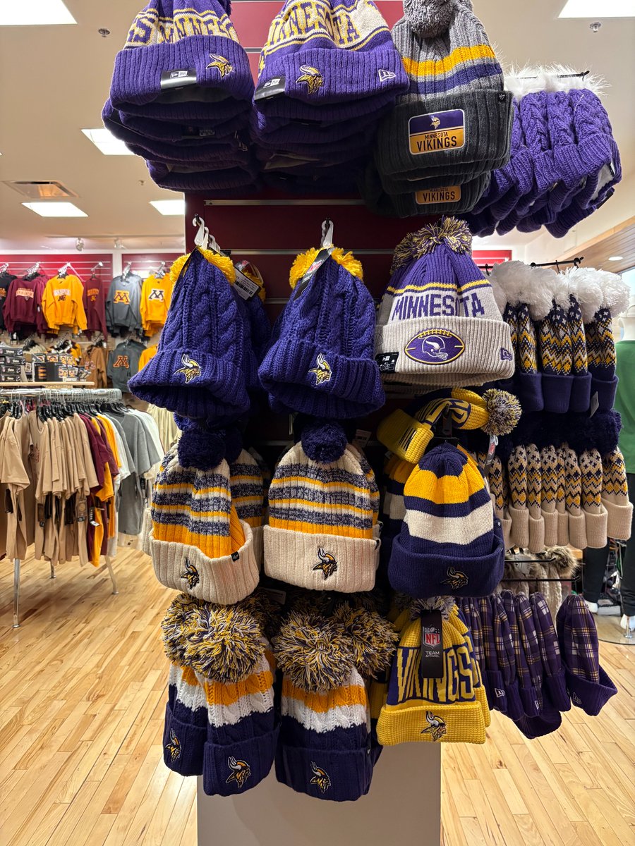 Goldy's Locker Room tweet media