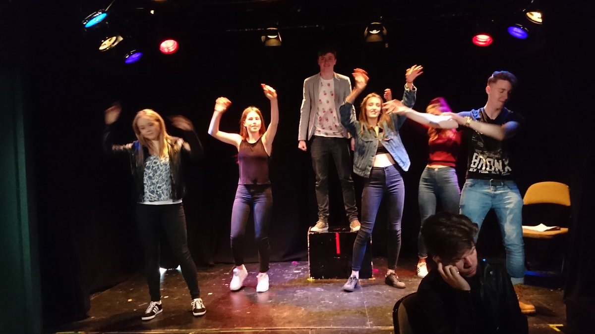 TEEN ACTING
Winter Studio Term starts Saturdays, 
January 18th through March 8th!
Ages 13-15 1:30pm-3:00pm (nearly filled)
Ages 15-17 3:30pm-5:00pm  (only two spaces left!)

Leads to the next term ending with an original theatre performance May 24th, 2025
 flyingturtleproductions.com/drama-school/y…