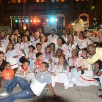 La communauté noire a , en ce jour, celebré encore un aniverssaire de l´abolition de l´esclavage en Bolivie. Ici avec la communauté afro-bolivienne.
<a href="/TonSenateur/">Ton Sénateur Shaddaï</a> 
@PGManjolo 
<a href="/IsralMutombo11/">Israël Mutombo</a> 
<a href="/MutalaIsrael/">Israel Mutala</a> 
<a href="/LundulaB/">Lundula Bienvenue</a> 
<a href="/GTshengi/">Gedeon Tshengi K.</a>