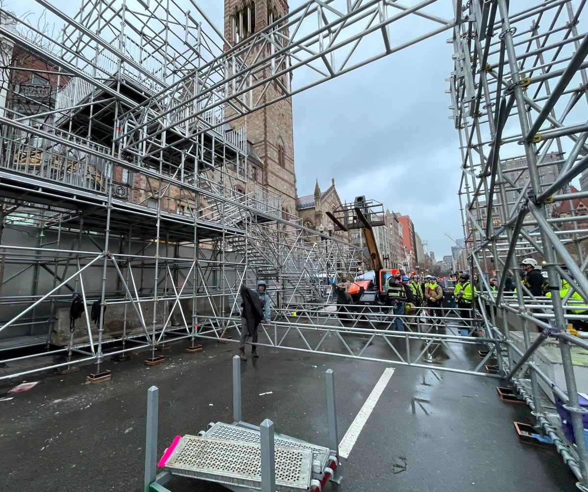 United Staging tweet media