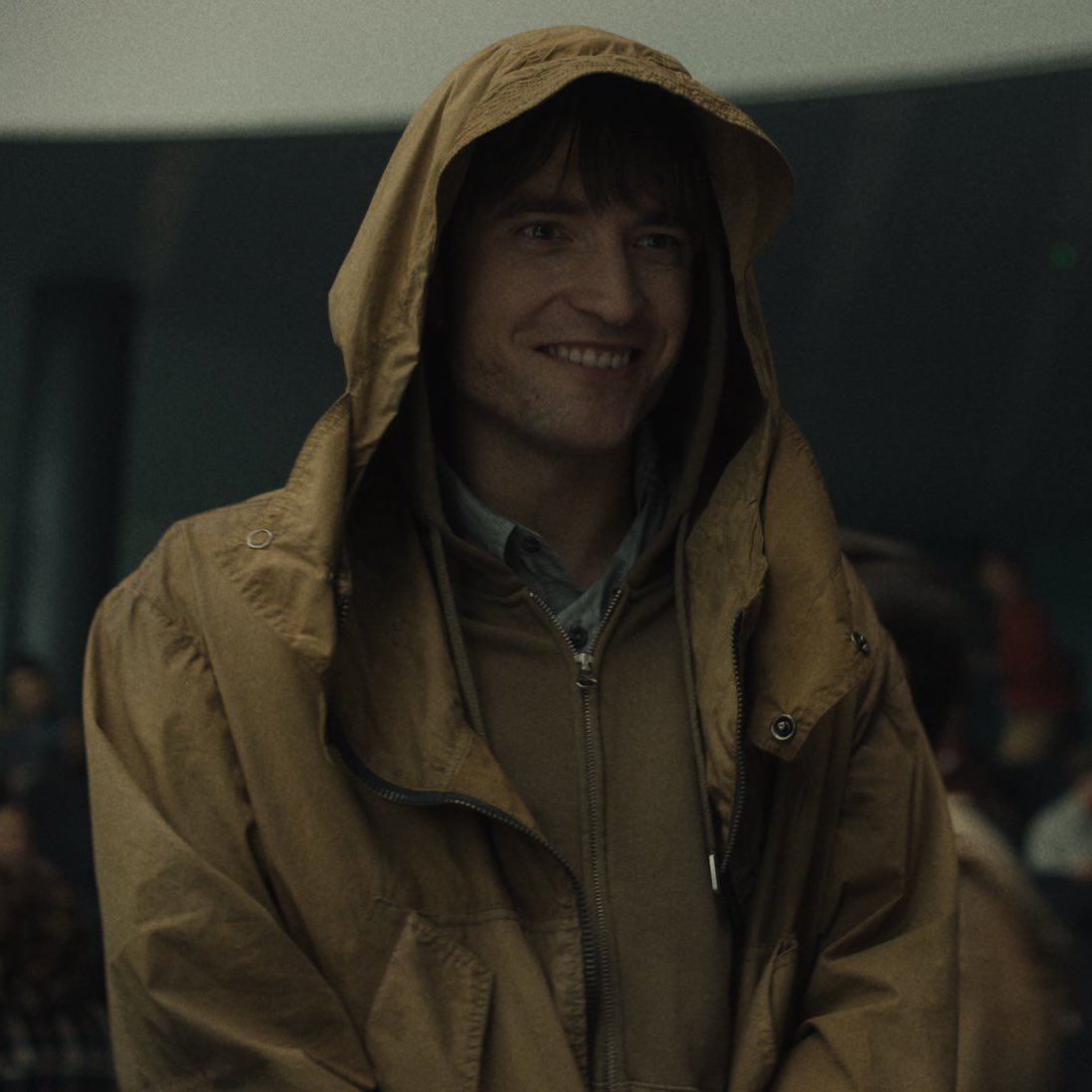 FilmUpdates's tweet image. Bong Joon-ho’s ‘MICKEY 17’ will have its international premiere at the Berlin Film Festival.