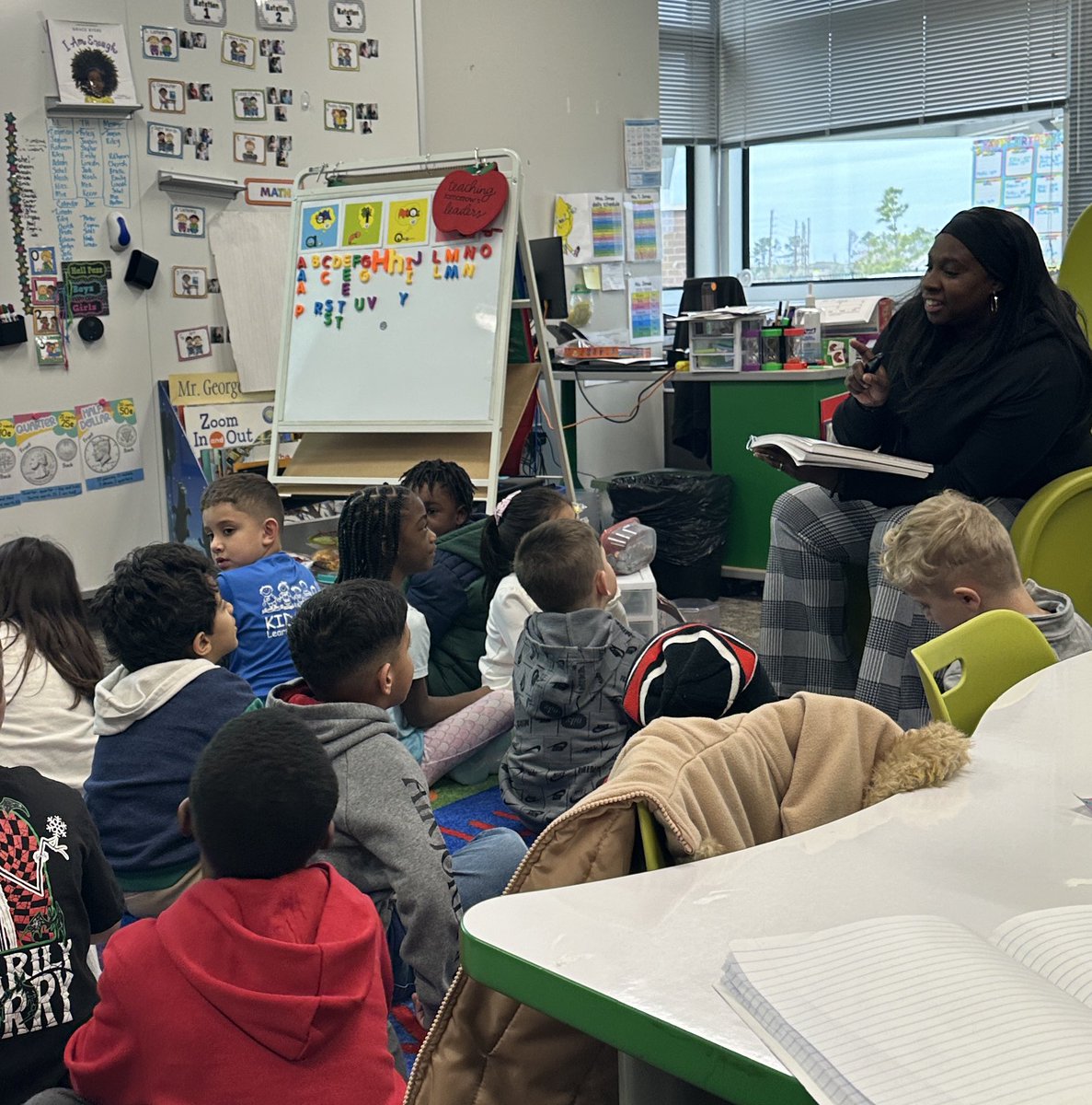 Ms. Jones rocked her UFLI lesson! Her students were engaged and having fun while practicing foundational reading skills!