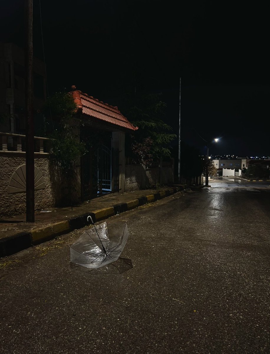 اللَّهمَّ اقضِ حاجاتِنا الَّتي لا نستطيع صياغتَها في دعاء، أنتَ أعلم بها منَّا وأقدر منَّا عليها، إنَّك سميع الدُّعاء 🤍