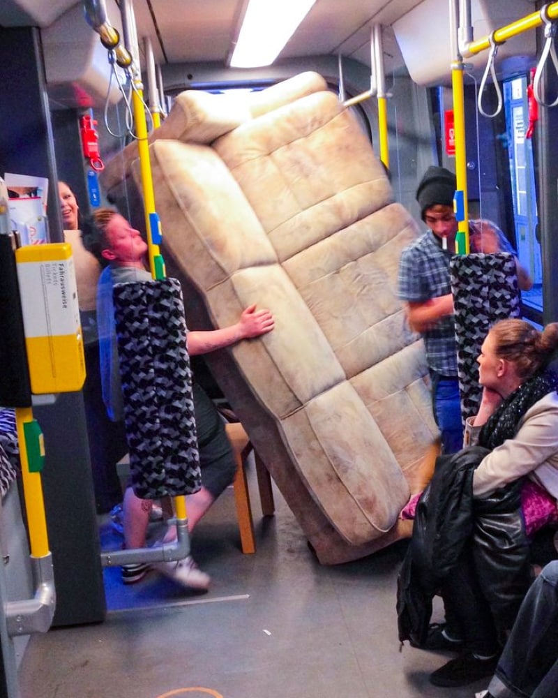 All_State_Mover's tweet image. Moving company?! We got this! 😁

#FridayFail #FridayFails #MovingFails #FridayFunny