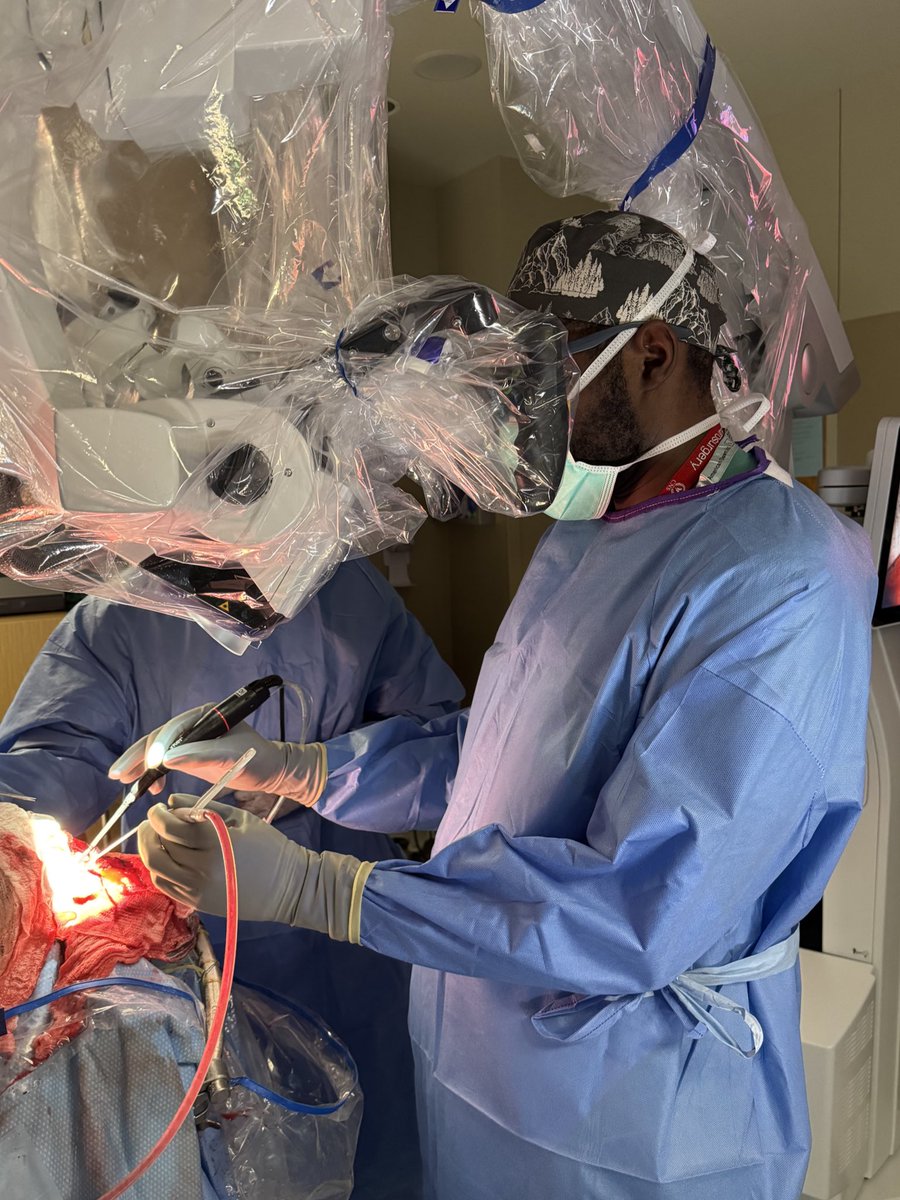 Timothy Ung (@timothyungmd) on Twitter photo Surgical training should start PGY1!
#morethanjustanintern #Neurosurgery #neurosurgeryresidency <a href="/CUNSGY/">CU Neurosurgery</a> Surgical training should start PGY1!
#morethanjustanintern #Neurosurgery #neurosurgeryresidency <a href="/CUNSGY/">CU Neurosurgery</a>