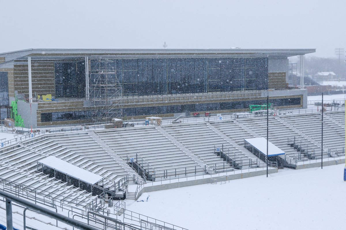 MTAthletics's tweet photo. Snow day in the 'Boro! ☃️ https://t.co/ulaseWrcMF