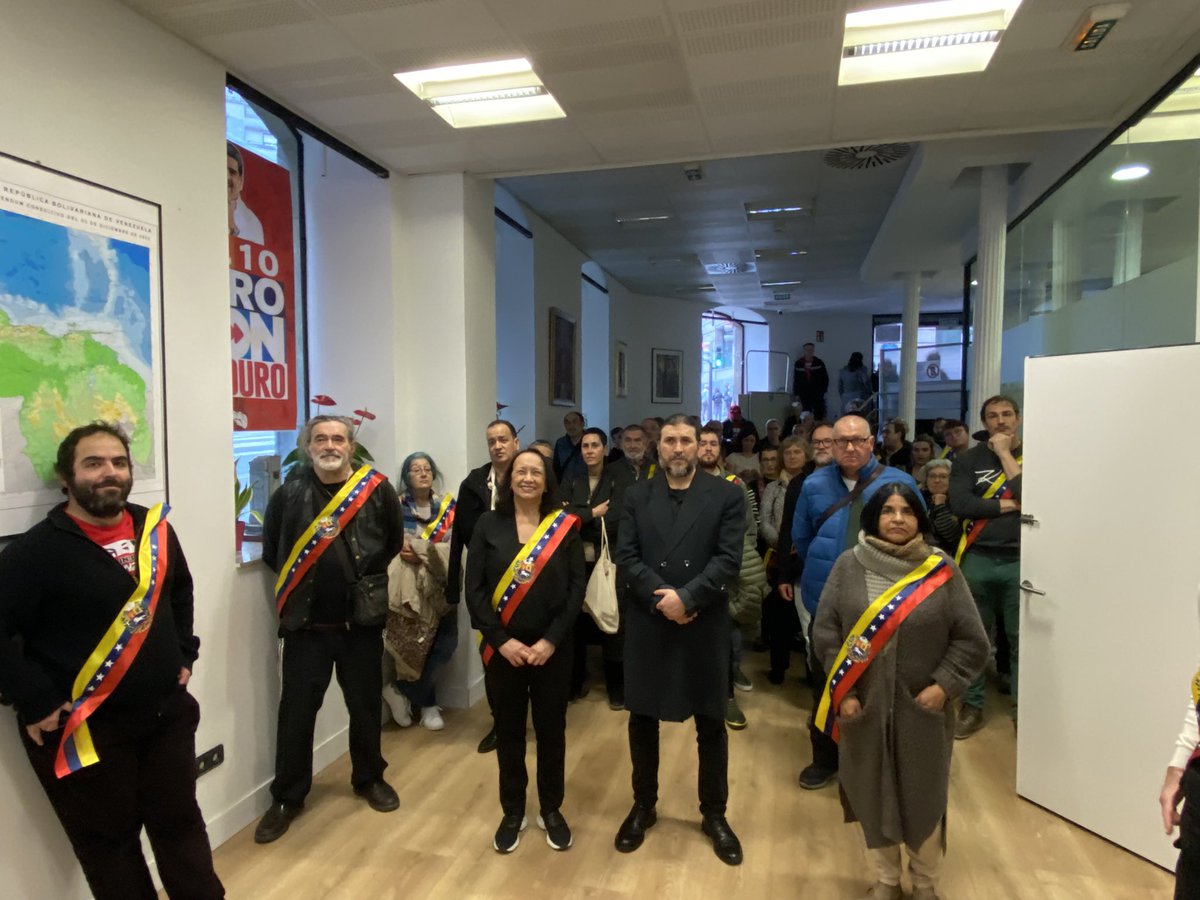 Consulado General de Venezuela en Bilbao tweet media