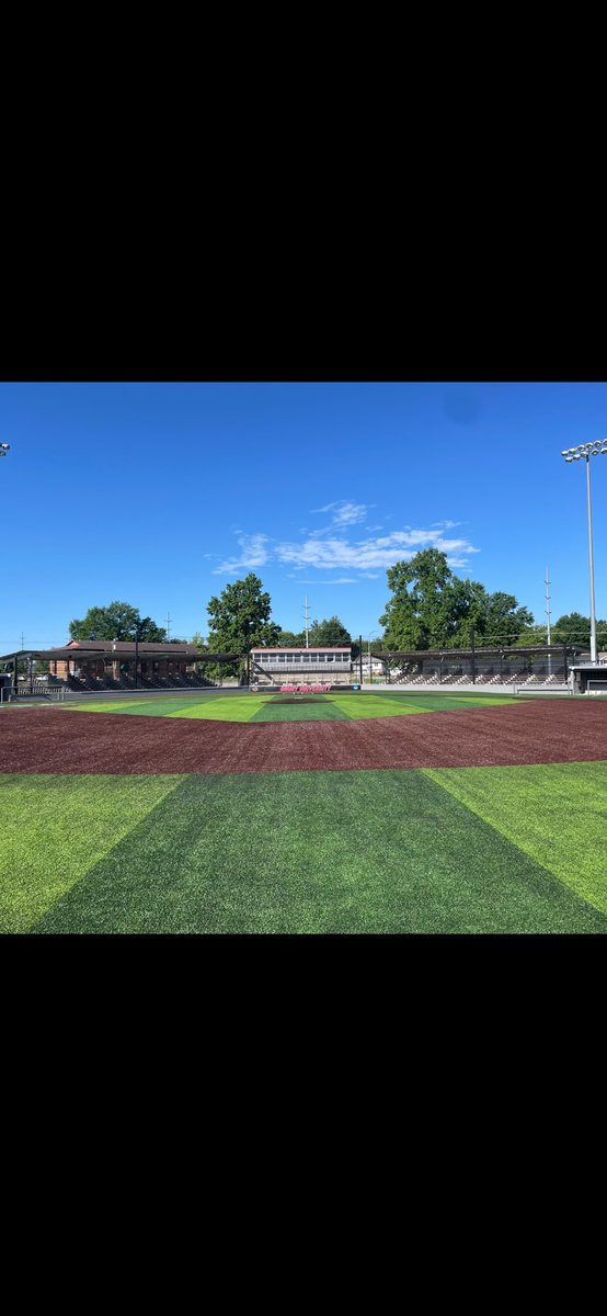 Small School Ball tweet media