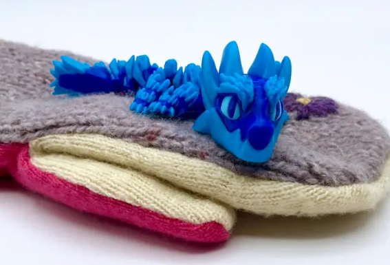Liz B "pezliz" (@pezliz) on Twitter photo The adorable Baby Raptor Articulated Dragon by <a href="/Mimetics3D/">Mimetics 3D</a> in <a href="/eureka3d/">Eureka 3D, Inc.</a> Royal Blue & Peacock Blue - ready to print on <a href="/Thangs3D/">Thangs</a> than.gs/m/1241749?affi… The adorable Baby Raptor Articulated Dragon by <a href="/Mimetics3D/">Mimetics 3D</a> in <a href="/eureka3d/">Eureka 3D, Inc.</a> Royal Blue & Peacock Blue - ready to print on <a href="/Thangs3D/">Thangs</a> than.gs/m/1241749?affi…
