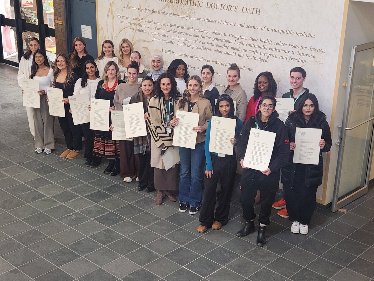 myccnm's tweet image. A warm welcome to the #CCNM January Class of 2028 who kicked off  Orientation this week which ended with our induction ceremony where the class recited the Naturopathic Oath as students of naturopathic medicine. 

#CCNMJanClassof2028 #CCNMLife #OrientationWeek