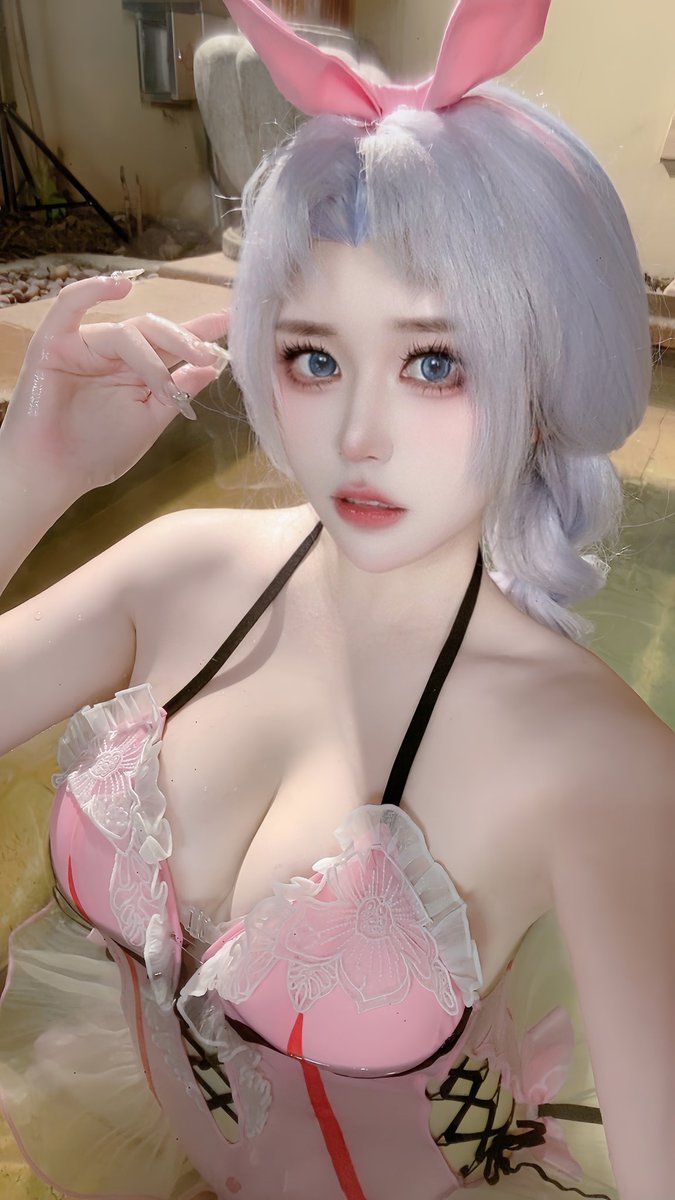 冬日泳装 https://t.co/zFAeopYcsC