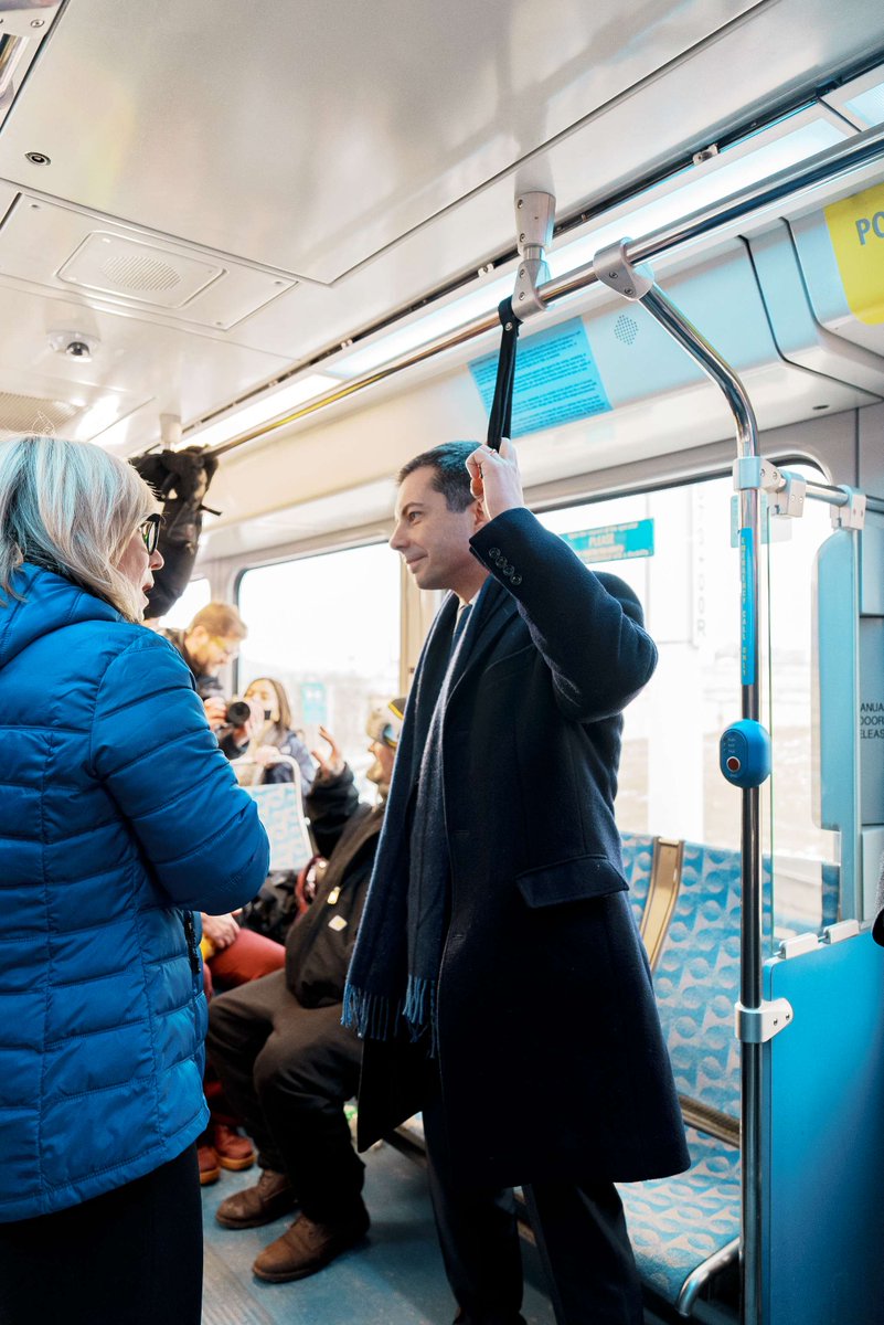 SecretaryPete's tweet image. Rode Pittsburgh’s light rail and met with staff and workers shaping the future of Pittsburgh Regional Transit. Improvements are underway across the system, including the Downtown-Uptown-Oakland BRT project we’re funding via the Bipartisan Infrastructure Law.
