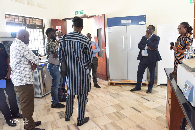 IITA (@iita_cgiar) on Twitter photo We are starting the year on an exciting note! 🎊🥳😀
Our Director General Dr <a href="/simeonehui/">Simeon Ehui</a> visited <a href="/IITA_Uganda/">IITA Uganda</a> in Sedusu today!
He toured the state-of-the-art facilities, including the molecular lab, pathology lab, tissue culture lab, screen houses, solar system, and the We are starting the year on an exciting note! 🎊🥳😀
Our Director General Dr <a href="/simeonehui/">Simeon Ehui</a> visited <a href="/IITA_Uganda/">IITA Uganda</a> in Sedusu today!
He toured the state-of-the-art facilities, including the molecular lab, pathology lab, tissue culture lab, screen houses, solar system, and the