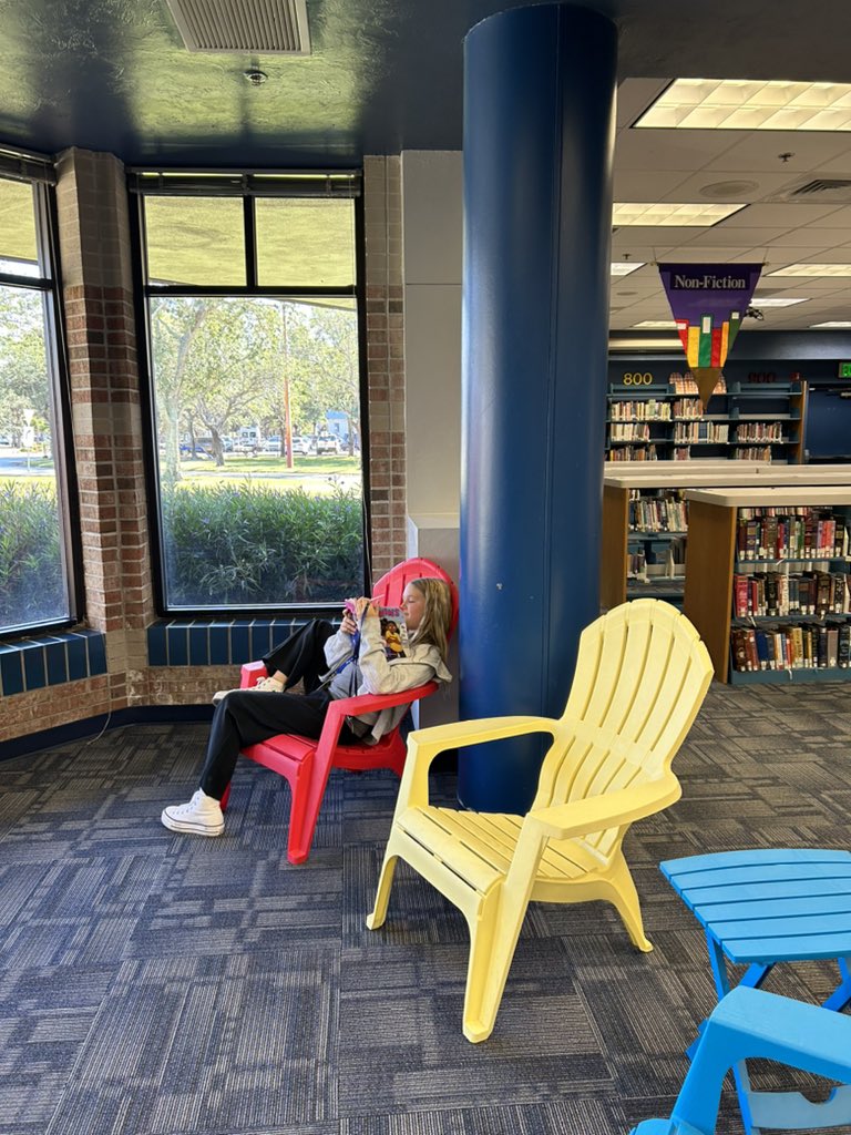 Mrs. Carpenter tweet media