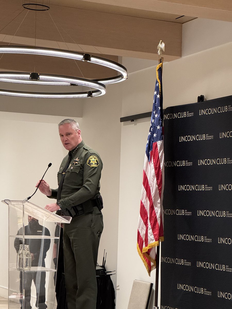 Best sheriff in USA <a href="/OCSheriffBarnes/">OC Sheriff Don Barnes</a> at <a href="/LincolnClubOC/">Lincoln Club of Orange County</a>.