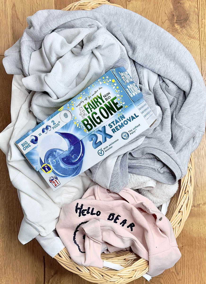 No more separating the kids’ clothes from ours! 🧺 With Fairy Non Bio’s #FairyBigOne pods, I can tackle all our laundry in one go—soft, clean, and gentle for the whole family. 💙 Perfect for busy family life and those little (and big) messes. 👕👶 #ad #SavvyCircle <a href="/SuperSavvyMeUK/">SuperSavvyMeUK</a>
