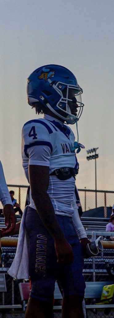 Gridiron Football® (@gridironfootbal) on Twitter photo Check out our newest Diamond in the Rough: WR DeVuan Jones (<a href="/DeVuanJones/">DeVuanJones</a>) from Valley High School (Louisville, KY)!
READ: gridironfootballusa.com/ditr-devuan-jo… Check out our newest Diamond in the Rough: WR DeVuan Jones (<a href="/DeVuanJones/">DeVuanJones</a>) from Valley High School (Louisville, KY)!
READ: gridironfootballusa.com/ditr-devuan-jo…
