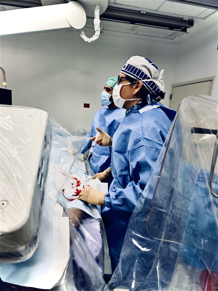 SulyBernabe's tweet photo. Hubiera sido un buen cardiólogo intervencionista #cateterizando #cardionurse https://t.co/wovxgg6ynL