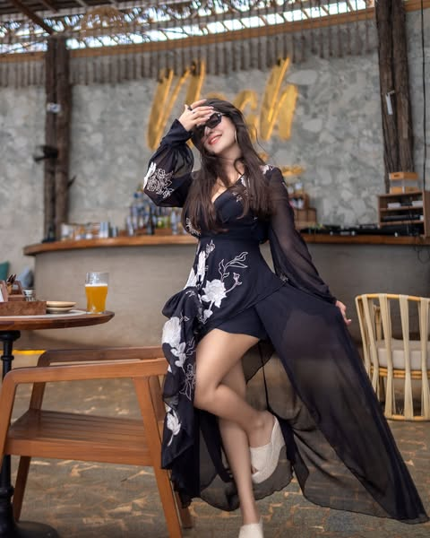 maya104257's tweet photo. Favourite Fit 📷
[summer dream, black ootd, SummerStyle , FashionInspo , flowy dresses, pretty summer dresses, vacation wear ] https://t.co/CMD5l2CFSx