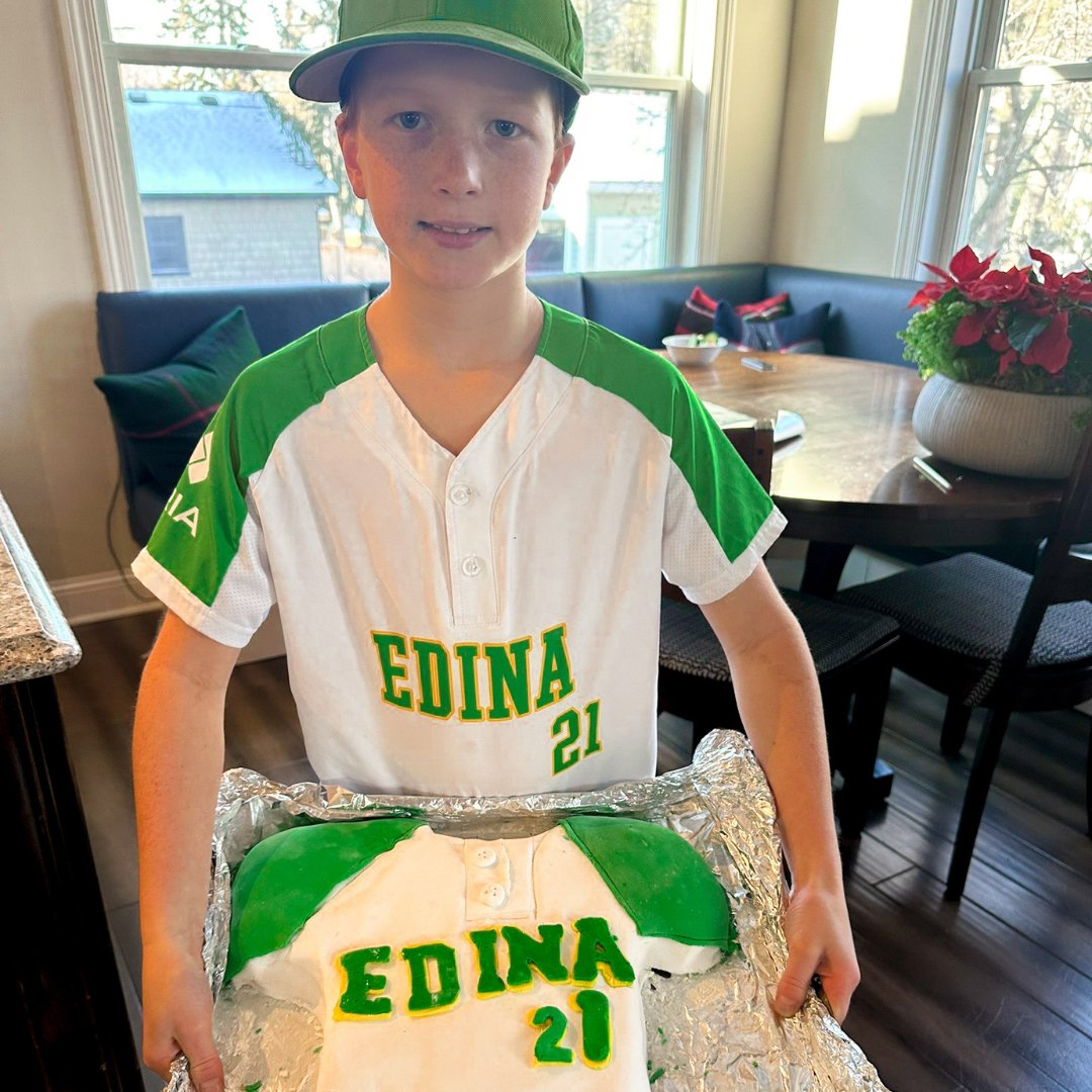 edinaschools's tweet photo. CAKE-Off is right around the corner! In anticipation, we’re reminiscing about the sweet creations from last year. Don’t miss out on this year’s event – it’s sure to be even sweeter! https://t.co/AtFk6LBeCA https://t.co/dmnECx4SNq
