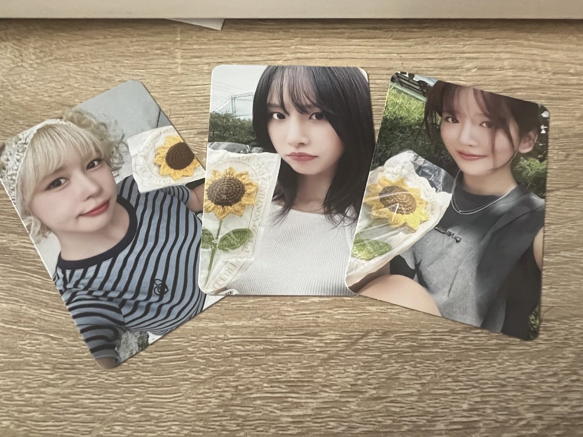 아무리 바빠도 시그는 사야쥬
아니근데… 포카가 아무리 중요해도 그렇지 본품은 그냥넣고 포카에만 뾱뾱이를 감싸…?

#2025시그 #우주소녀