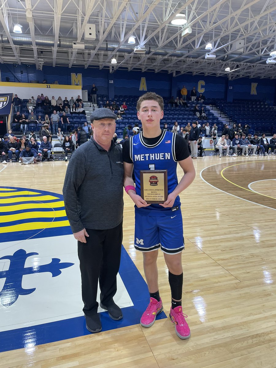 Lennon Abreau De La Cruz is the Ted Boudreau 6th player award winner