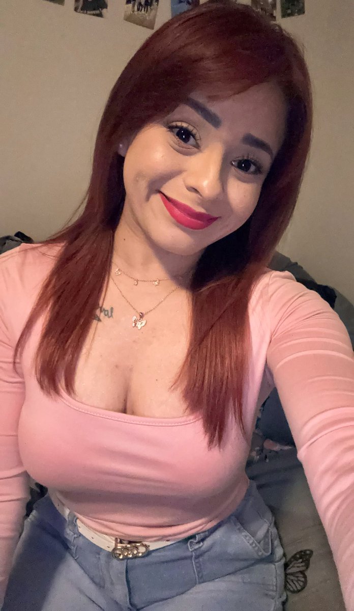 _cassandray_'s tweet photo. Her smile outshines the darkness. ✨🌸🩷 https://t.co/mBS24ou61l